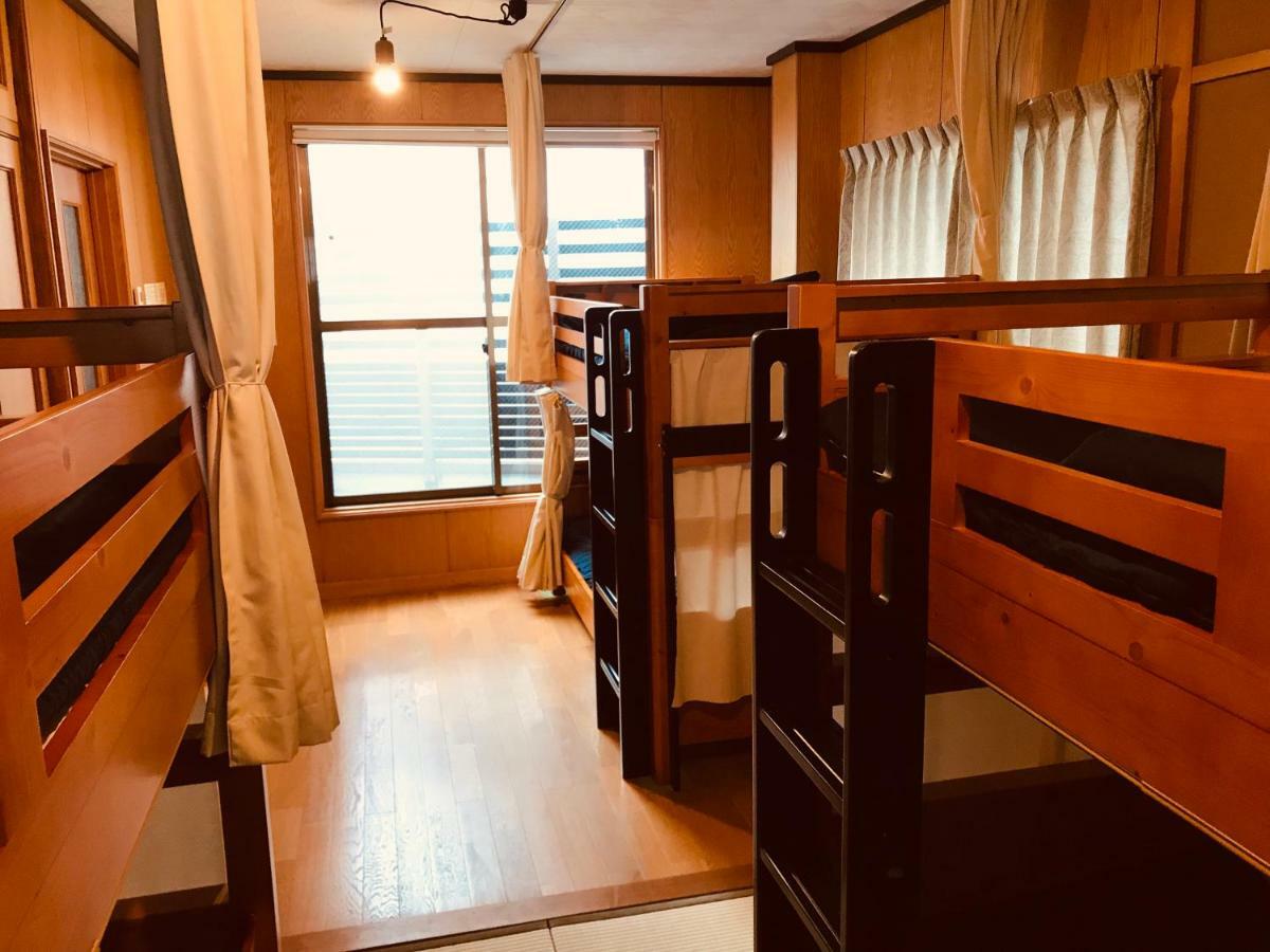 Ropeway St. Guesthouse Matsuyama (Ehime) Exterior photo