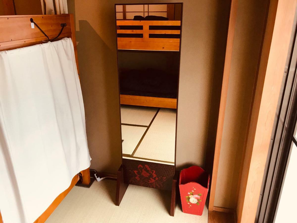 Ropeway St. Guesthouse Matsuyama (Ehime) Exterior photo