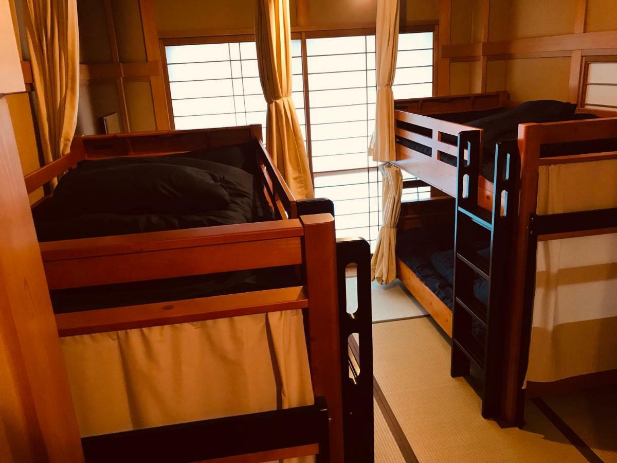 Ropeway St. Guesthouse Matsuyama (Ehime) Exterior photo