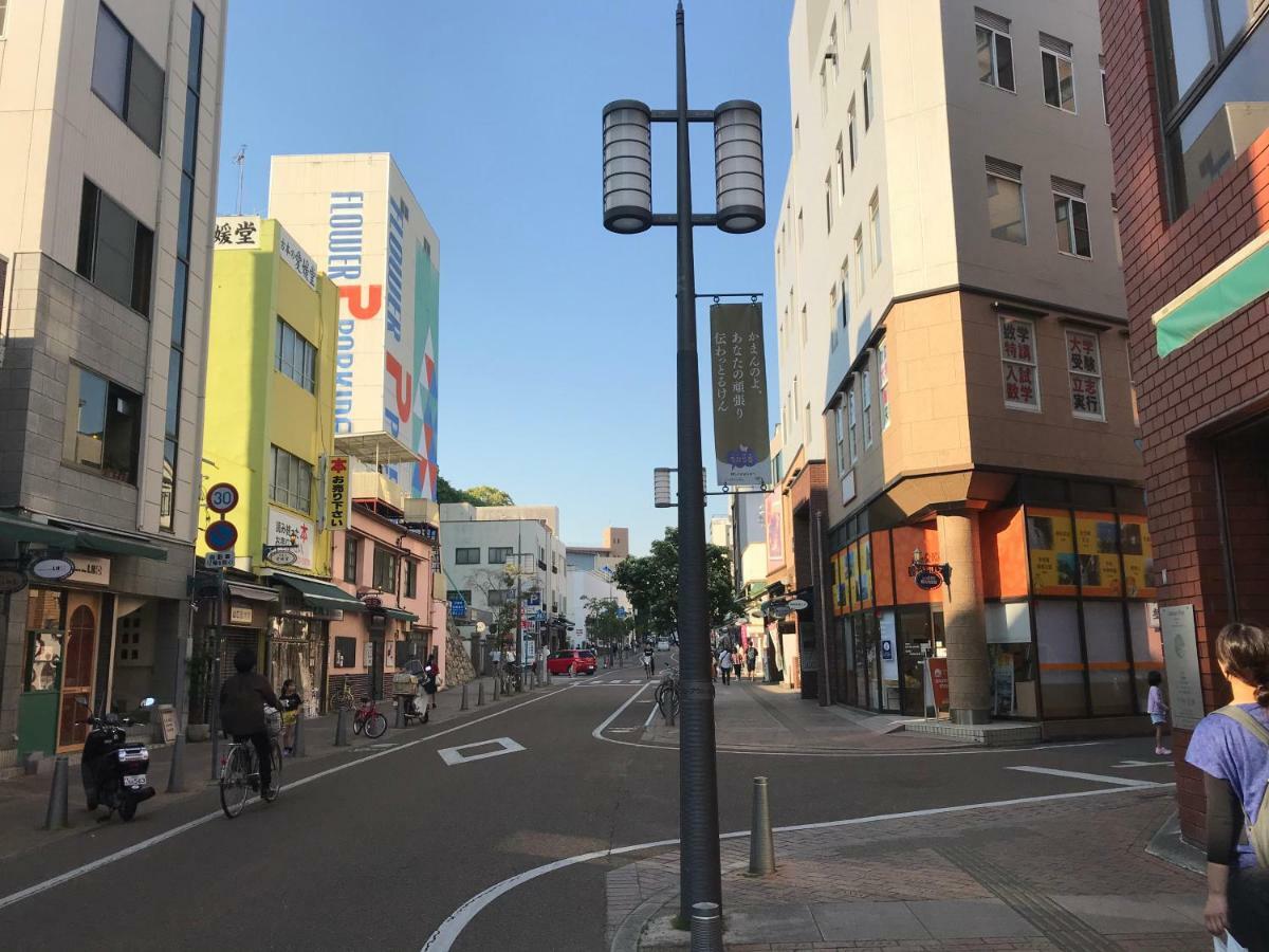 Ropeway St. Guesthouse Matsuyama (Ehime) Exterior photo